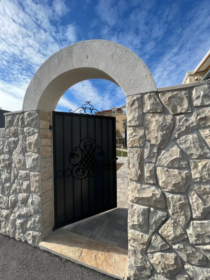 Villa Maci Kastela Luaran gambar