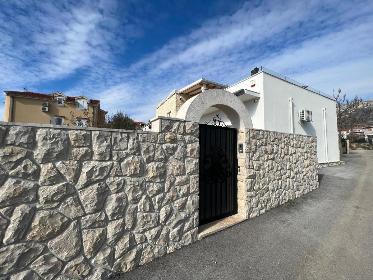 Villa Maci Kastela Luaran gambar